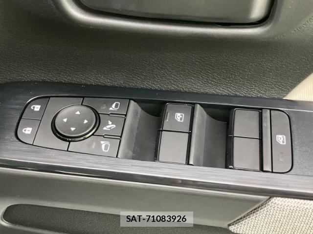 Nissan ROOX 2026-08 8877016-17
