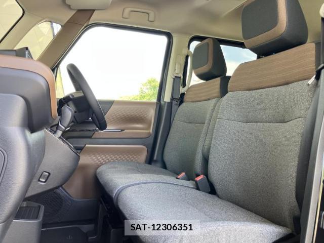 Nissan ROOX 2026-08 8877292-5