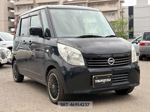 Nissan ROOX 2010 8877657-11