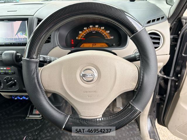 Nissan ROOX 2010 8877657-17