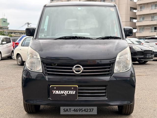 Nissan ROOX 2010 8877657-9