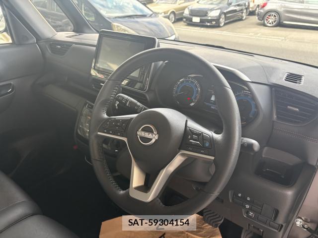 Nissan ROOX 2025-02 8877989-2