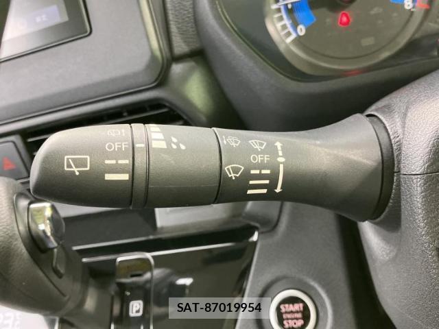 Nissan ROOX 2023-05 8878128-14