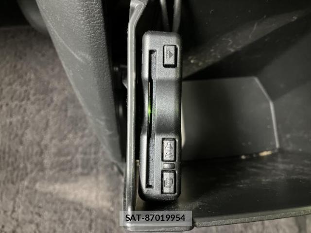 Nissan ROOX 2023-05 8878128-16