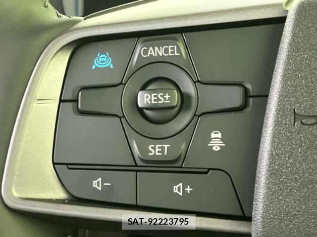 Nissan ROOX 2025-10 8878403-13