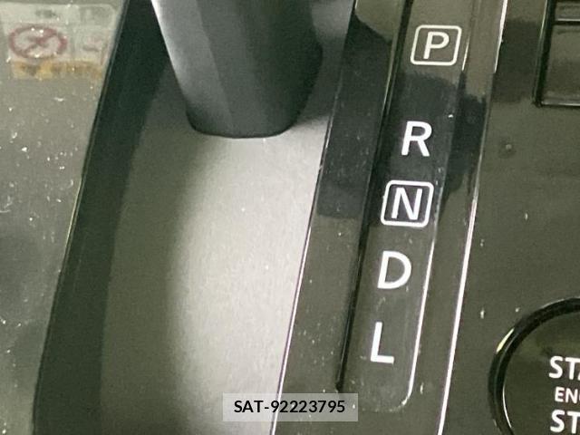 Nissan ROOX 2025-10 8878403-16