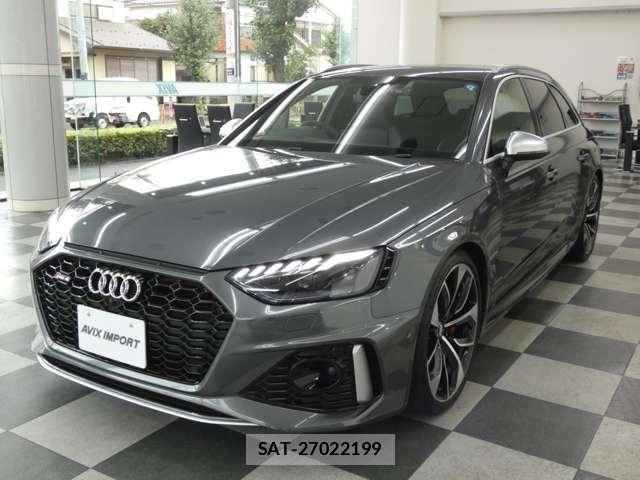 Audi RS4 2021-09 8878015-12