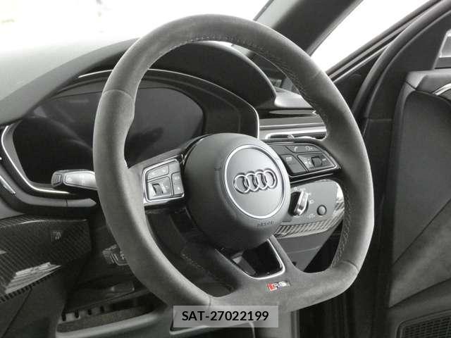 Audi RS4 2021-09 8878015-17
