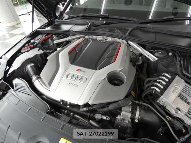 Audi RS4 2021-09 8878015-7
