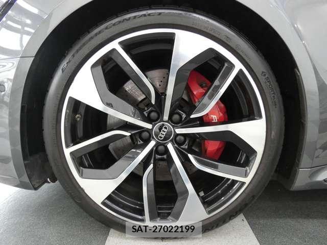 Audi RS4 2021-09 8878015-8