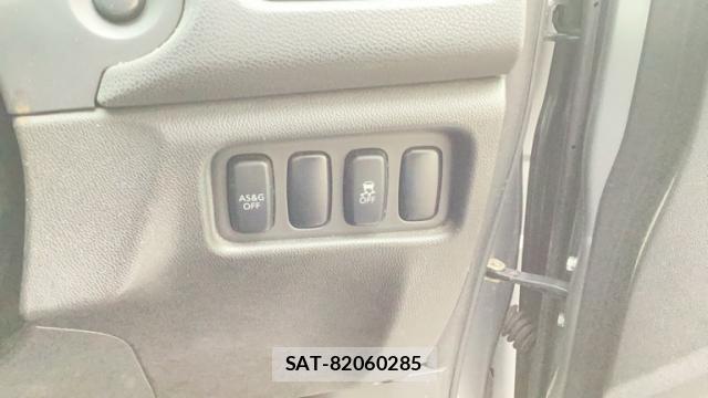Mitsubishi RVR 2013-12 8876467-10