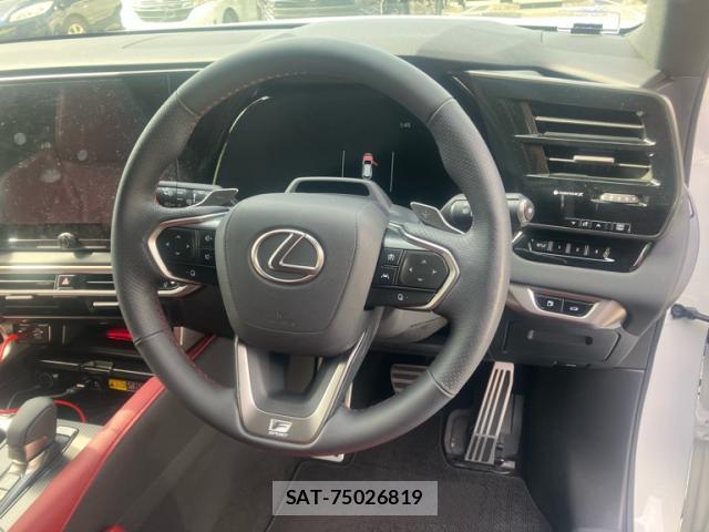 Lexus RX 2026-04 8876769-6