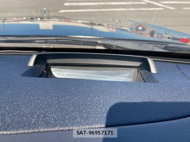 Mercedes Benz S-CLASS 2017-09 8876434-14