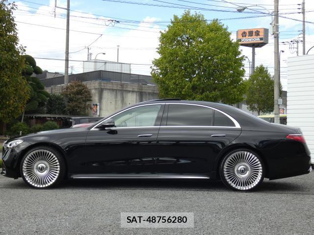 Mercedes Benz S-CLASS 2022-09 8877886-4