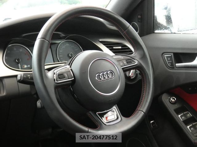 Audi S4 2014-01 8877889-10