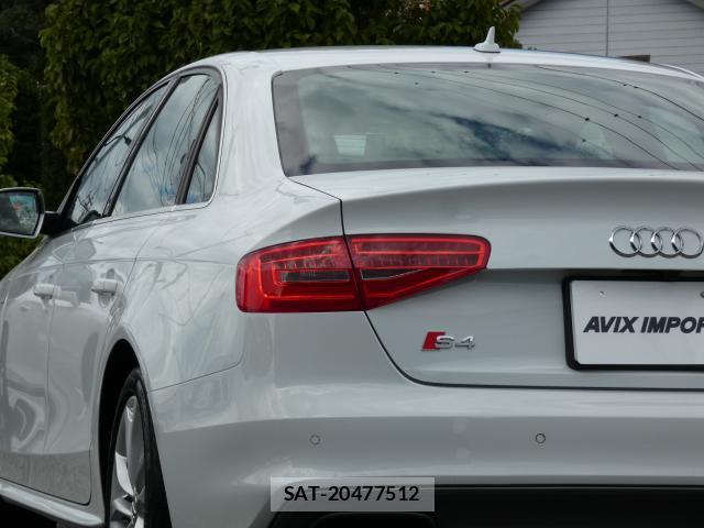 Audi S4 2014-01 8877889-3