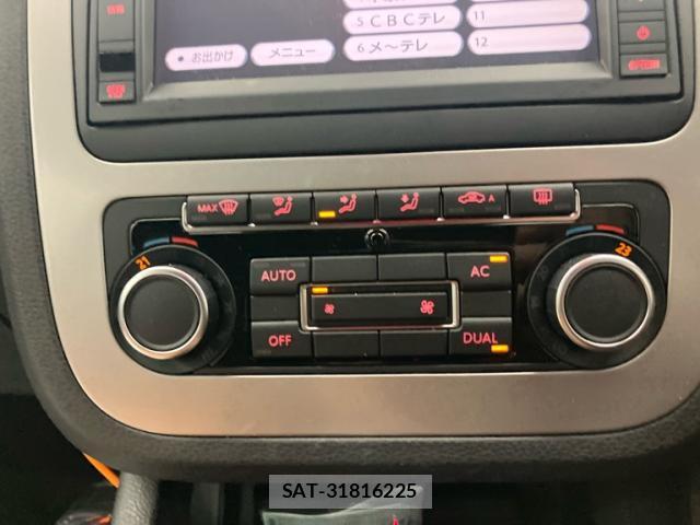 VolksWagen SCIROCCO 2012-01 8876641-17