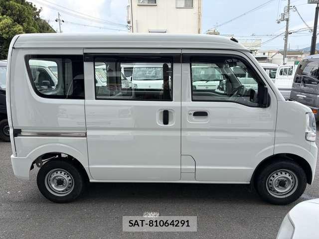 Mazda SCRUM 2019-06 8877030-11