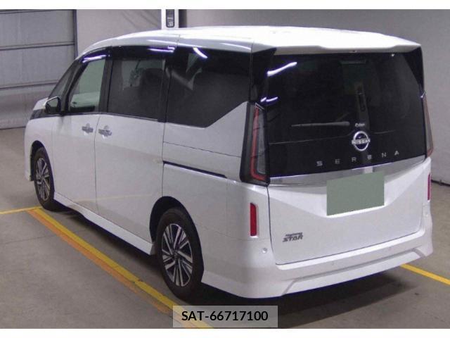 Nissan SERENA 2024-09 8876070-1