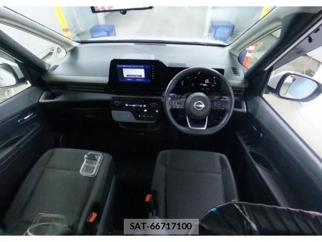 Nissan SERENA 2024-09 8876070-2