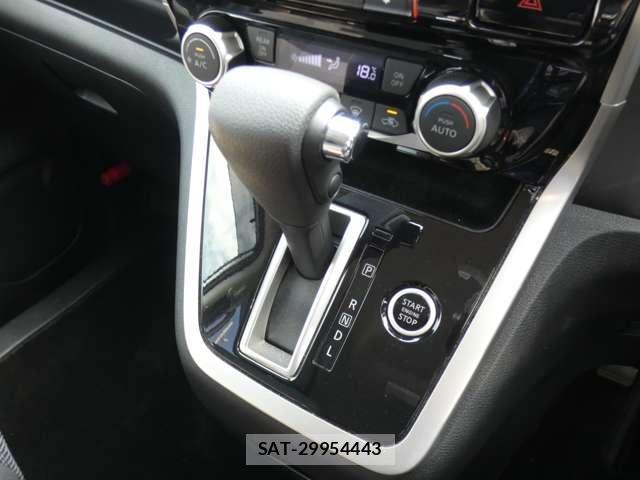 Nissan SERENA 2019-03 8876476-9