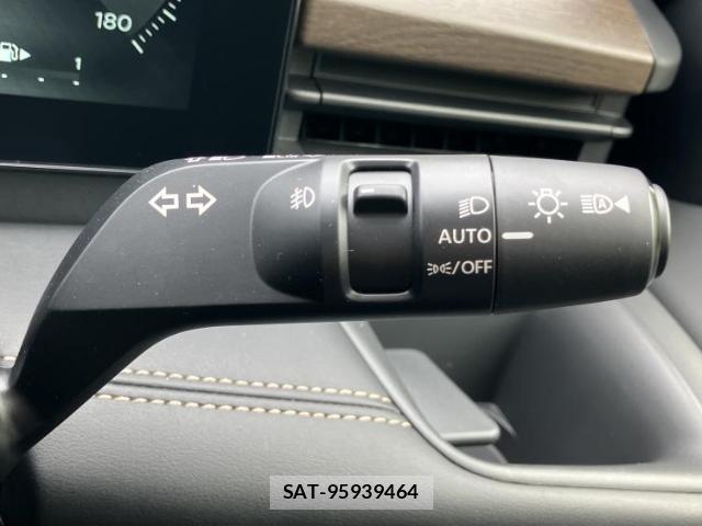 Nissan SERENA 2026-04 8876612-15