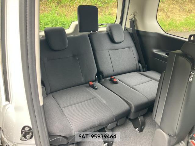 Nissan SERENA 2026-04 8876612-5