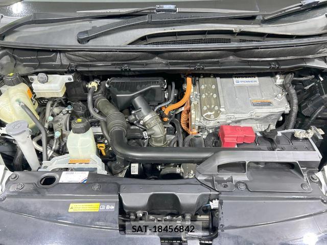 Nissan SERENA 2020-08 8876648-17
