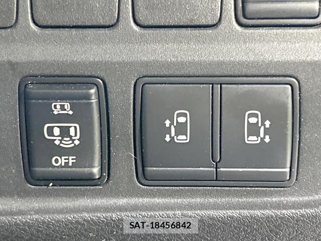 Nissan SERENA 2020-08 8876648-6