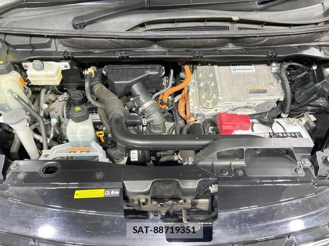 Nissan SERENA 2021-02 8876656-17