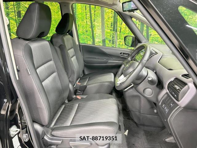 Nissan SERENA 2021-02 8876656-7