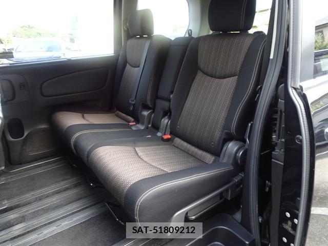 Nissan SERENA 2014-02 8876748-11