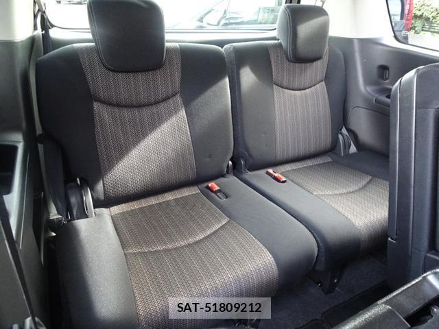 Nissan SERENA 2014-02 8876748-14