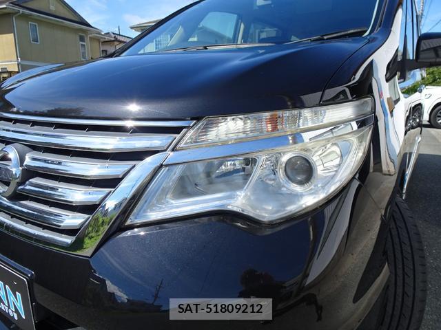 Nissan SERENA 2014-02 8876748-5