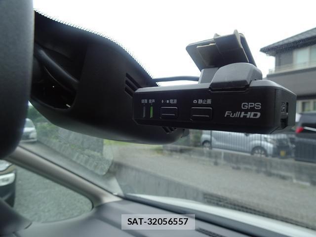 Nissan SERENA 2018-03 8876750-17