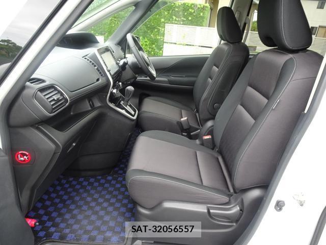 Nissan SERENA 2018-03 8876750-9