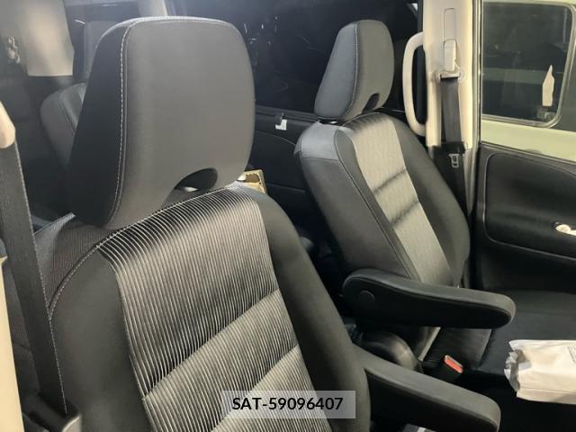 Nissan SERENA 2022-02 8876767-5