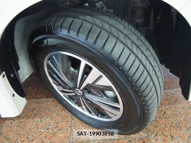 Nissan SERENA 2021-11 8876984-9