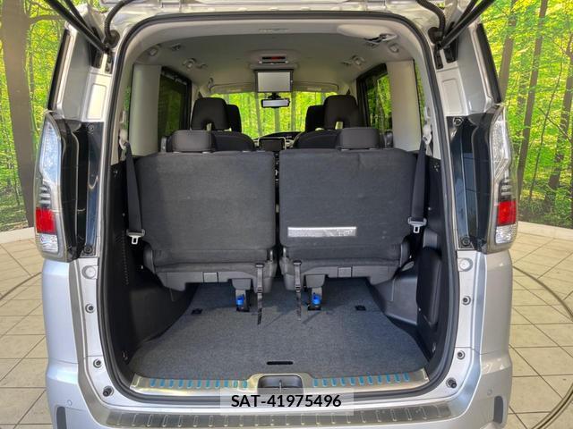 Nissan SERENA 2018-02 8876993-10
