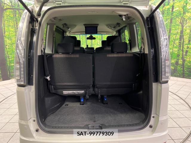 Nissan SERENA 2014-02 8877001-10