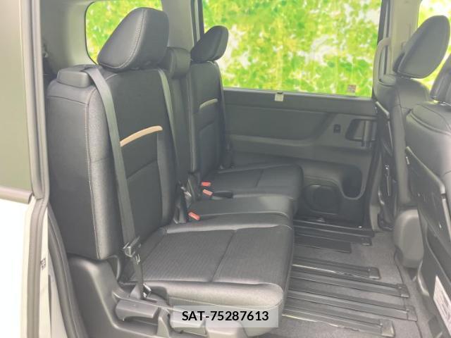 Nissan SERENA 2026-07 8877027-4