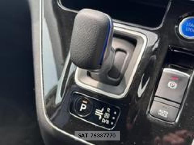 Nissan SERENA 2021-12 8877060-15
