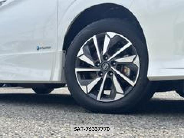 Nissan SERENA 2021-12 8877060-19