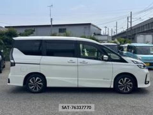 Nissan SERENA 2021-12 8877060-3