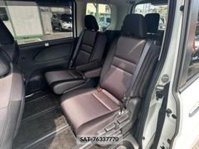 Nissan SERENA 2021-12 8877060-6