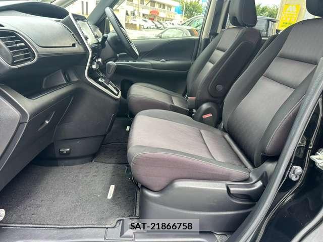 Nissan SERENA 2018-05 8877073-6