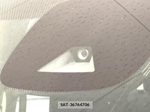 Nissan SERENA 2022-07 8877215-2
