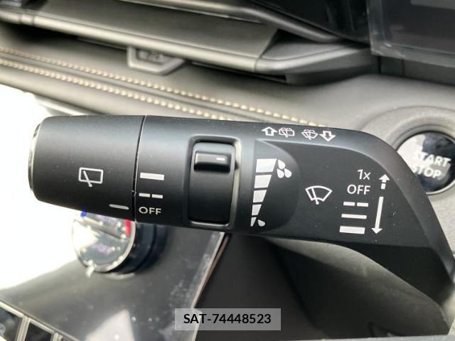 Nissan SERENA 2026-07 8877288-16