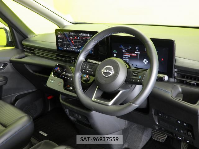 Nissan SERENA 2025-01 8877306-7