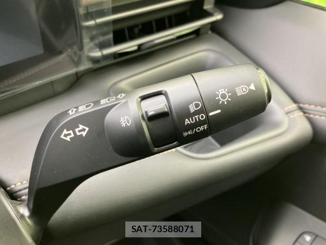 Nissan SERENA 2026-07 8877507-15